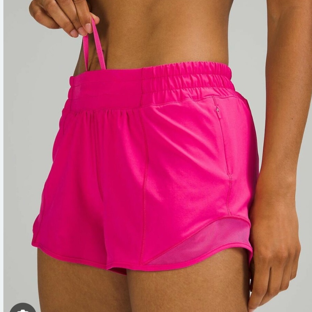 RARE Hotty Hot LR Short 4” *Lined